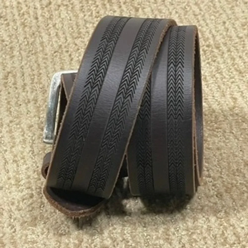 Lucky Brand Leather Belt Mens 40 Brown Rustic Embossed Western 48in‎